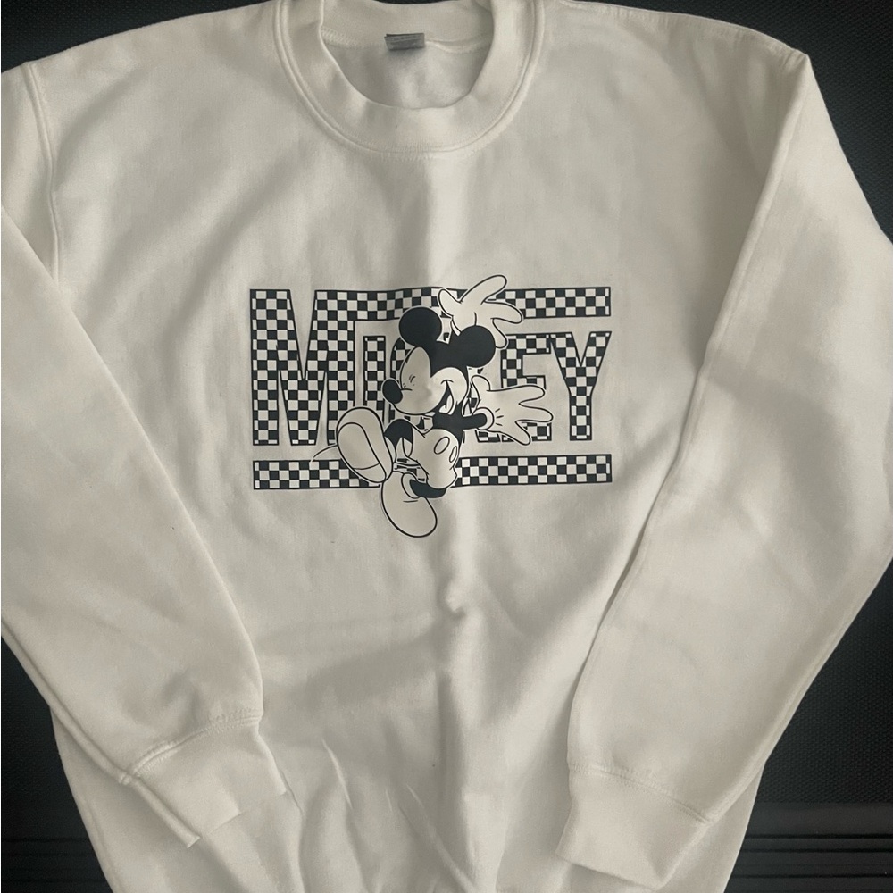 Mickey Checkered Sweatshirt youth size M‎ unisex
